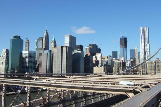 Manhattan vue depuis le pont de Brooklyn 